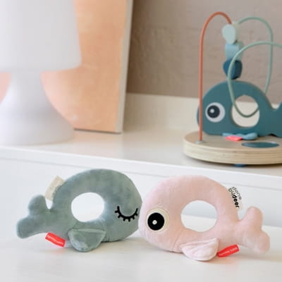 Grzechotka Done by Deer Ring Wally Powder