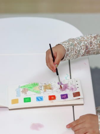 Kieszonkowa kolorowanka mierEdu akwarelowa z pędzelkiem Podróż dookoła świata