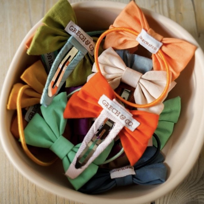 Spinki Grech Fable bow zestaw Blush Bloom, Cajun Blossom