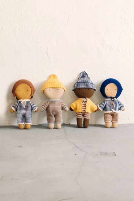 We are gommu lalka Honey GOMMU100-906