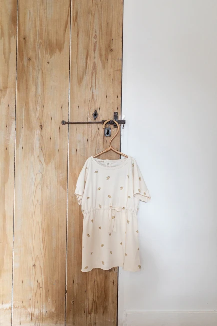 Studio Boheme sukienka Cousine - biscuit stripes