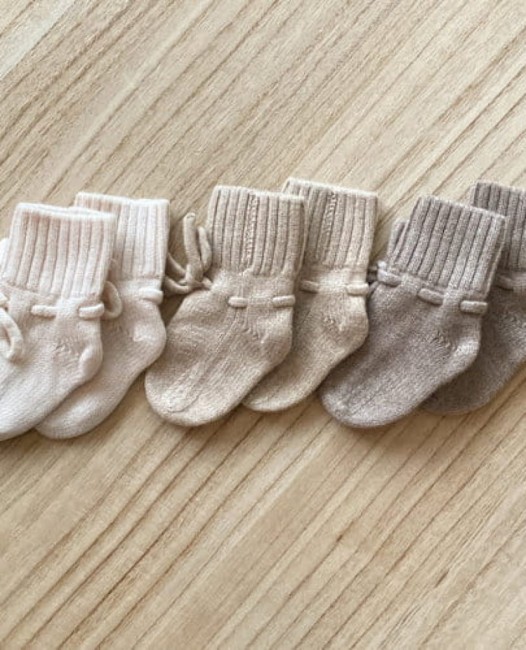 Petite Noe buciki merino - petit noe booties