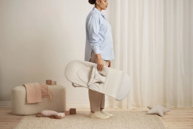 BABYBJORN - leżaczek BALANCE SOFT WOVEN/JERSEY Tri Fabric, Jasny Beż