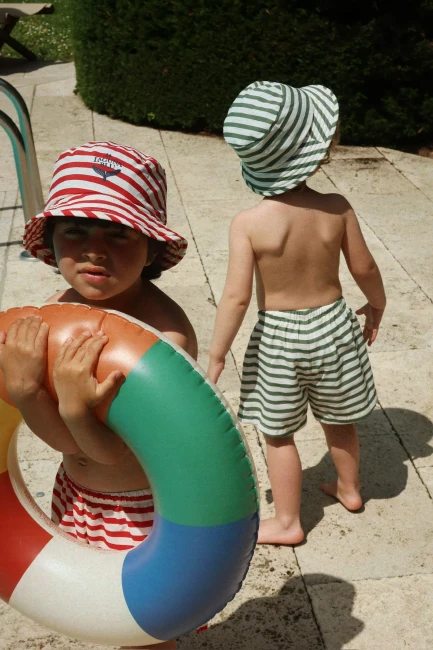 MOOD_KS104639_P25112_KS104637_P25112_KS104875_S45064_1_251223012602.webp