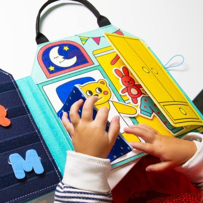 pol_pl_MONTESSORI-MIEKKA-KSIAZKA-AKTYWIZUJACA-MOJ-DZIEN-327_5.jpg