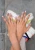 vernis-a-l-eau-argent-bleute-110226-2.webp