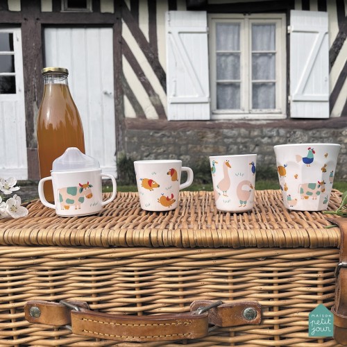 pol_pl_Kubek-z-jednym-uchem-180-ml-Farma-Maison-Petit-Jour-R-3092_3.jpg