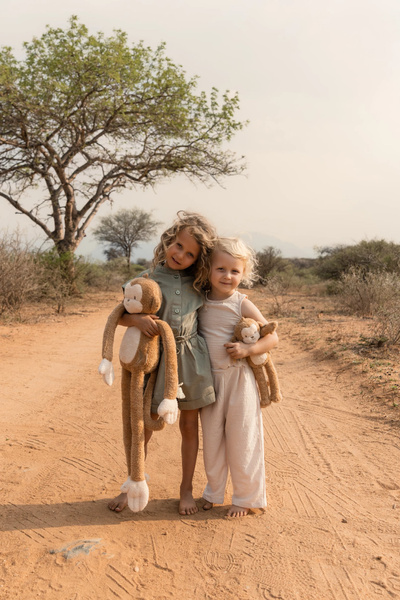 pol_pl_Little-Dutch-Przytulanka-duza-Malpka-Safari-Friends-GRS-6039_3.jpg
