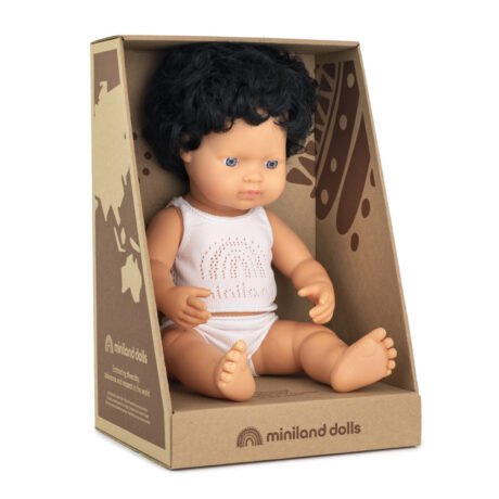 Miniland chłopiec Europejczyk czarne kręcone włosy 38cm - Lalka dla dzieci